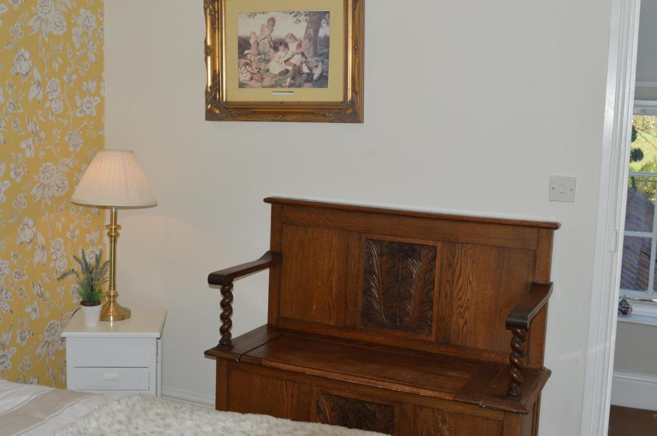 Birk House Bed & Breakfast Stamford Bridge Exterior photo